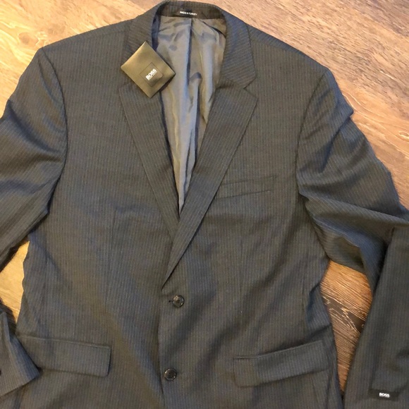 Hugo Boss NEW pin stripe suit jacket blazer 44R - Picture 3 of 8